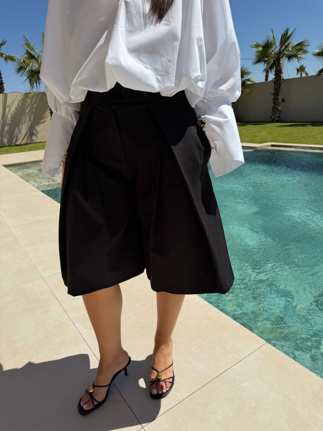 Short HINDY noir