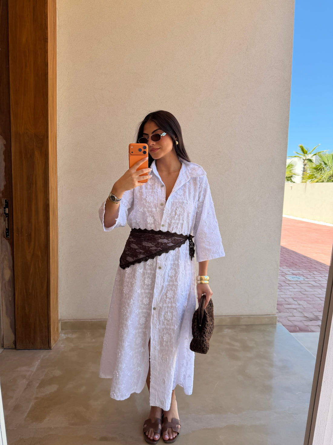 Robe longue en broderie anglaise blanche